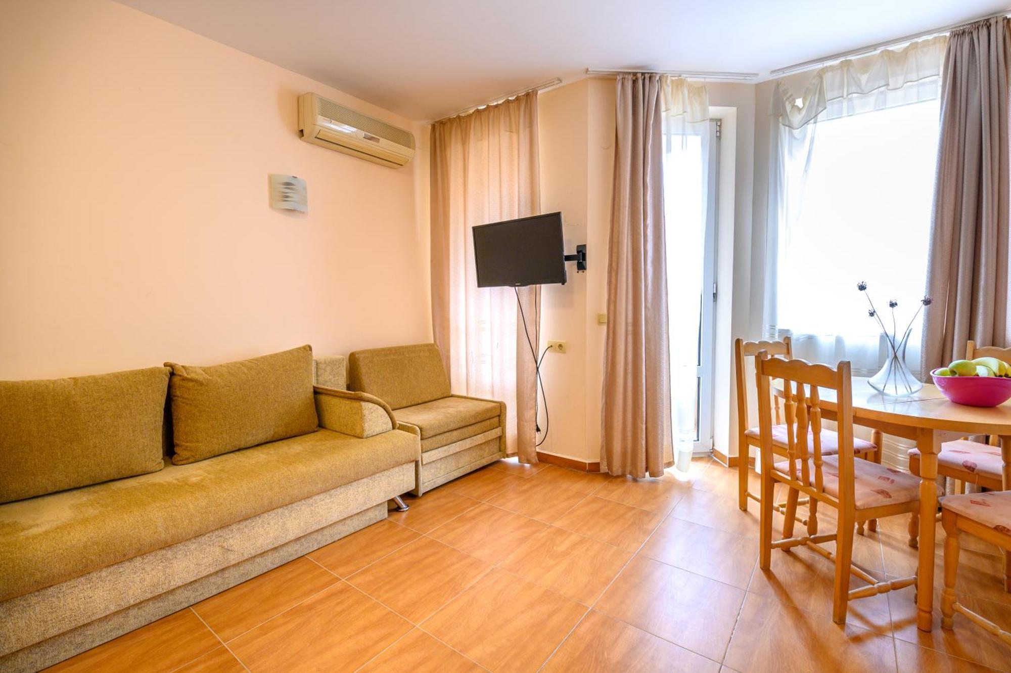 Апарт-комплекс Панорама Дриймс Aparthotel Свети Влас Стая снимка